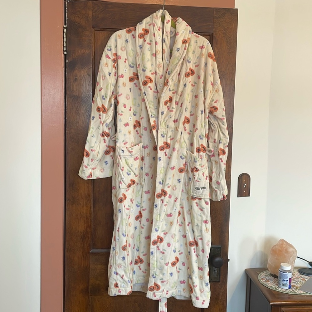 Djerf Avenue robe